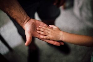 Jak przezwyciężyć trudności w komunikacji z nastolatkiem